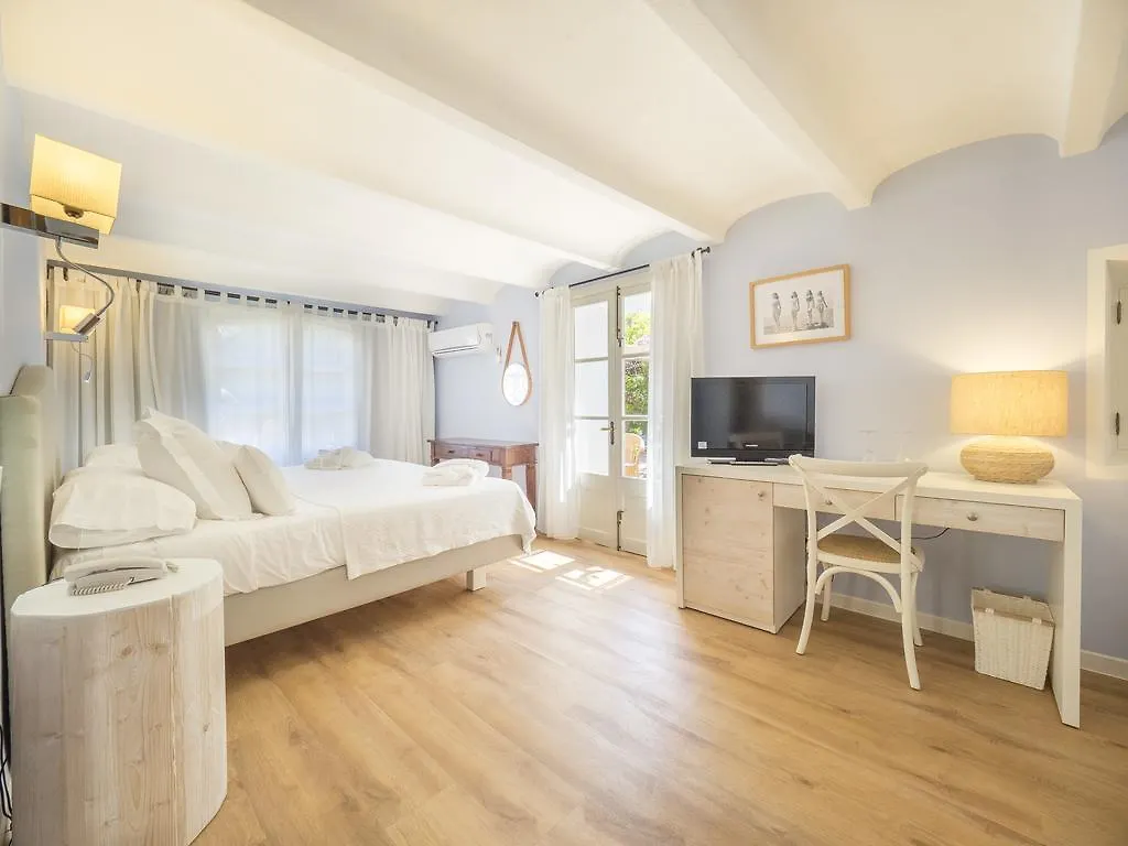 Hotel Protur Residencia Son Floriana Cala Bona