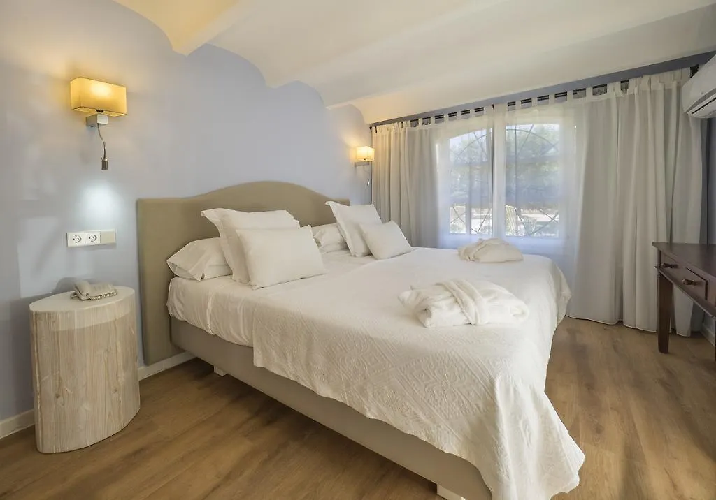 Hotel Protur Residencia Son Floriana Cala Bona
